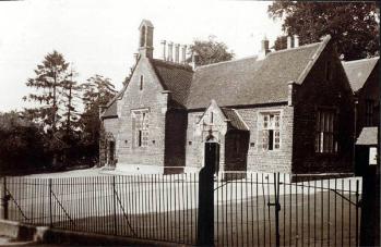 Aspley Guise Board School about 1900 Z818-35